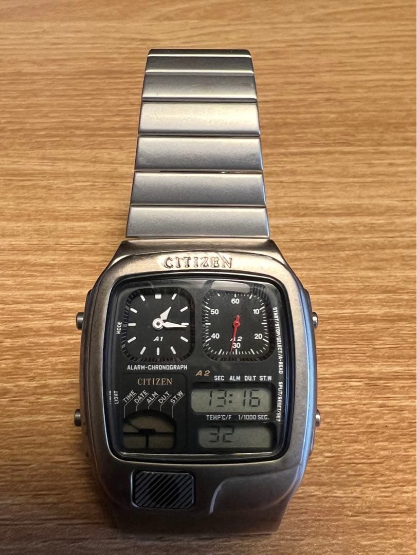 【完動品】CITIZEN アナデジテンプ シチズン　純正ベルト　腕時計 シルバー