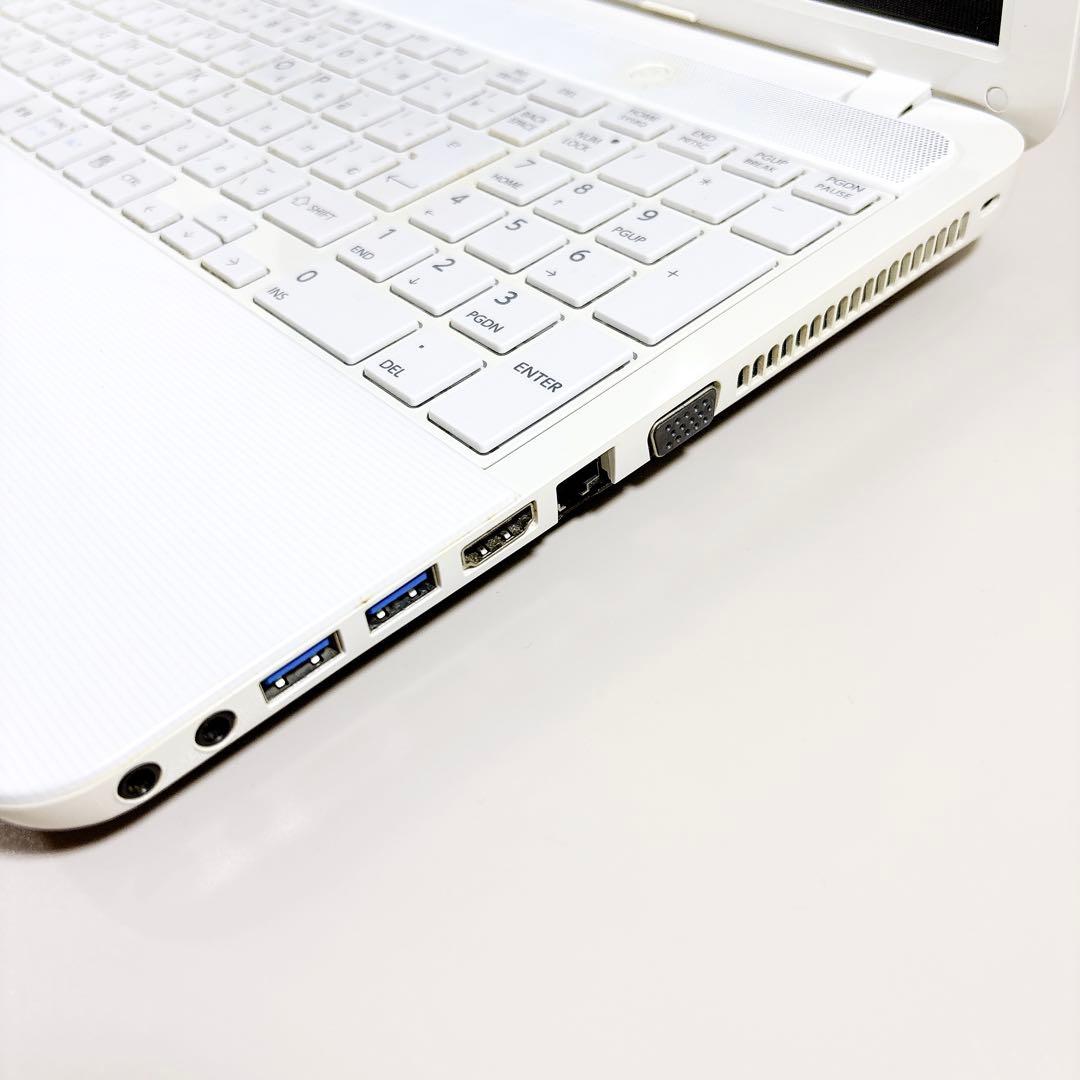 ブルーレイ搭載✨Core i7 快適SSD メモリ8GB ノートパソコン 東芝