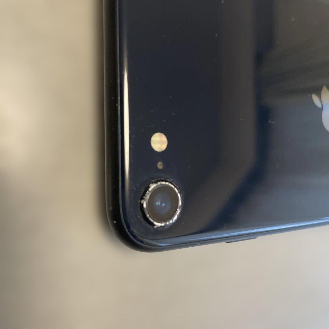 iPhone SE 第3世代　黒　iPhone se