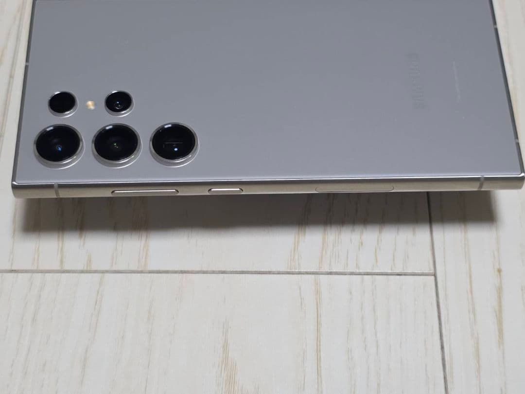 Galaxy S24ultra au版 256GB グレー 極極極極極美品‼️