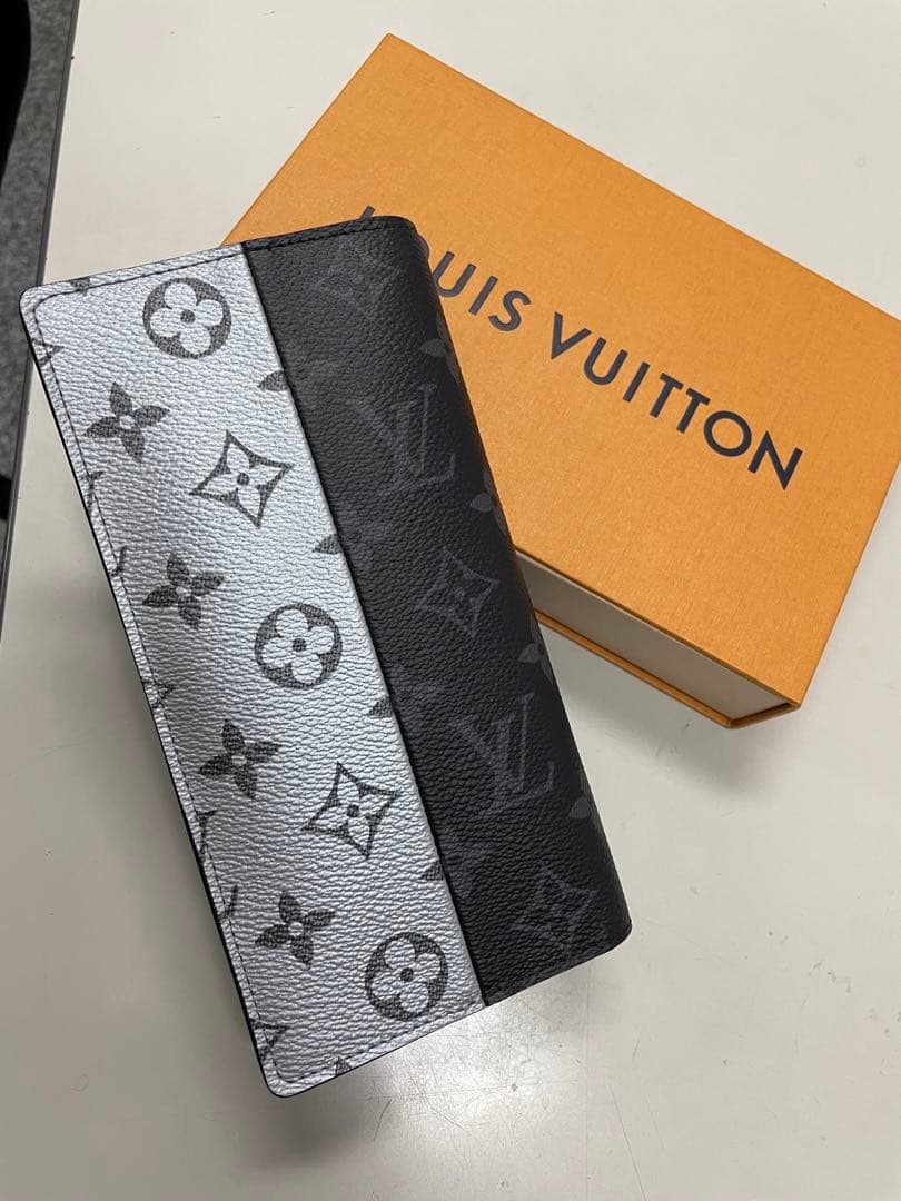 【希少】ルイヴィトン モノグラム　エクリプス　スプリット　ポルトフォイユブラザ