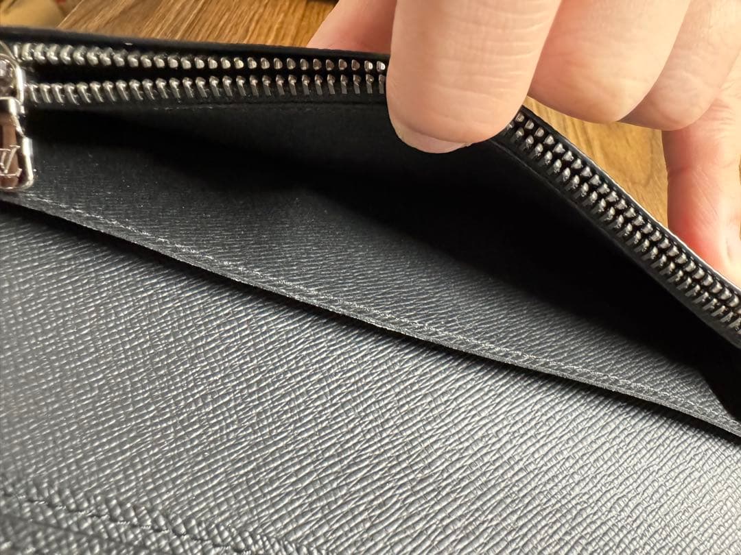 【希少】ルイヴィトン モノグラム　エクリプス　スプリット　ポルトフォイユブラザ