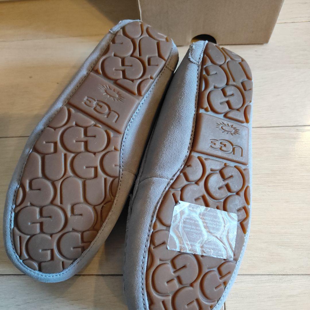 ☆新品☆UGG モカシン