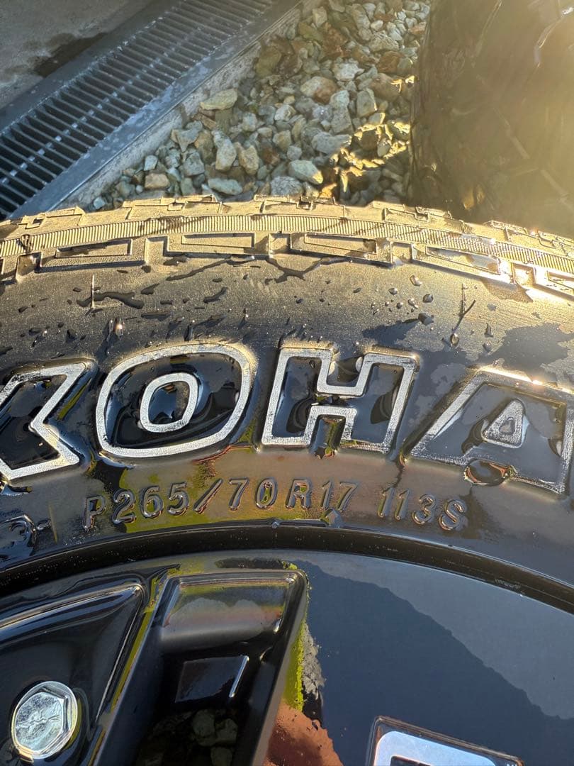 KMC XD775ROCKSTAR 17in 8.0J+35 6Hスタッドレスに