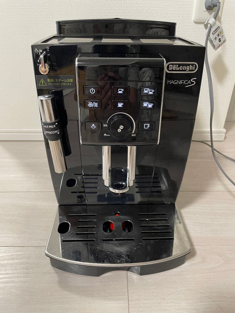 デロンギマグニフィカSコンパクト全自動エスプレッソマシン 【動作確認済】