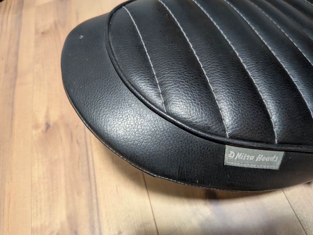 SR400 フラット　シート NITRO HEADS　ナイトロヘッズ