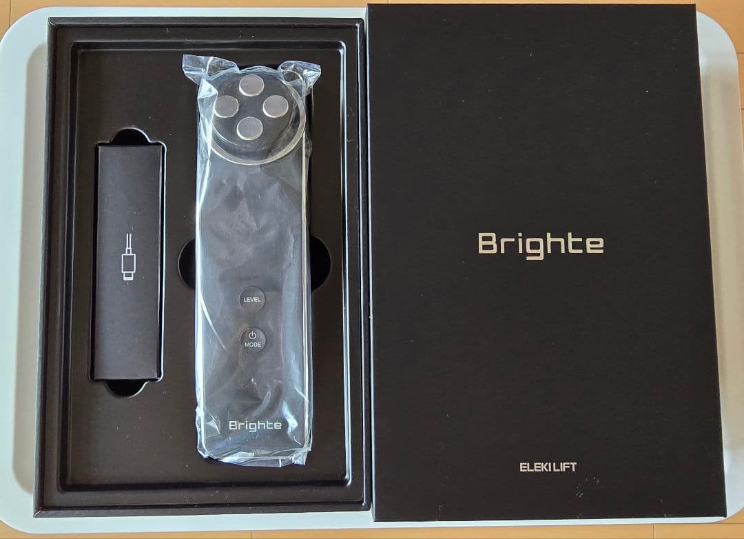 きー　Brighte ブライト エレキリフト 美顔器