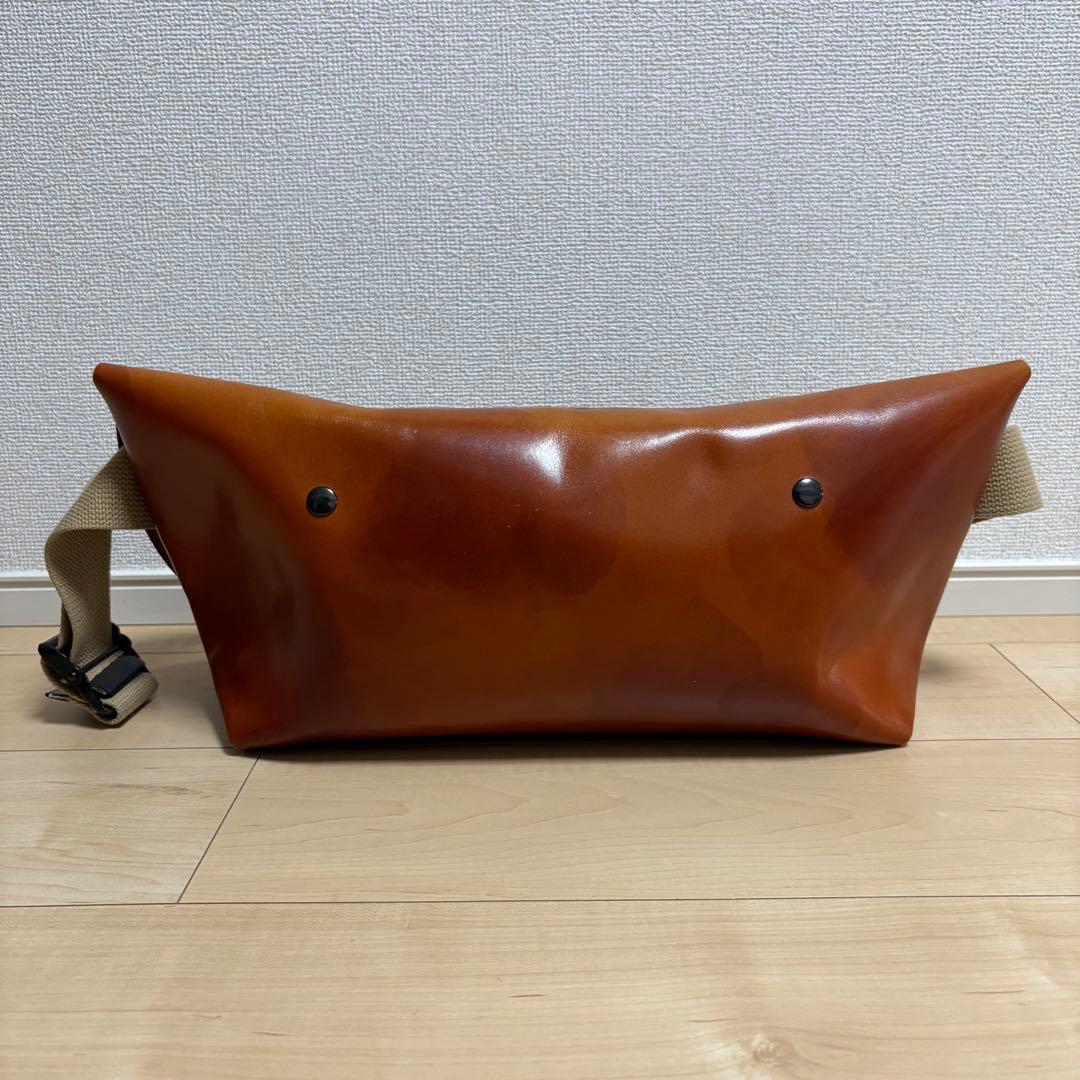 【美品】Uni&co ユニ&コー メッセンジャーバッグ 牛革レザー