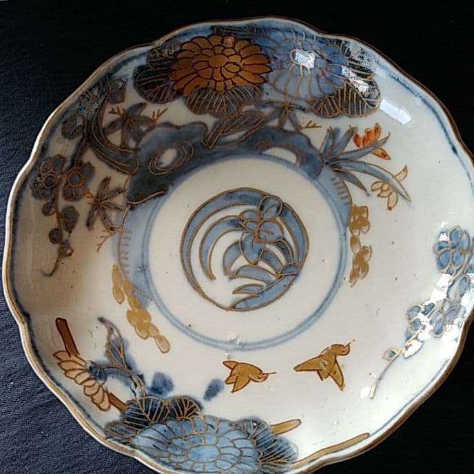 「ご成約者」です。 「同じ絵柄で、7通りの食器！」古伊万里皿7種類