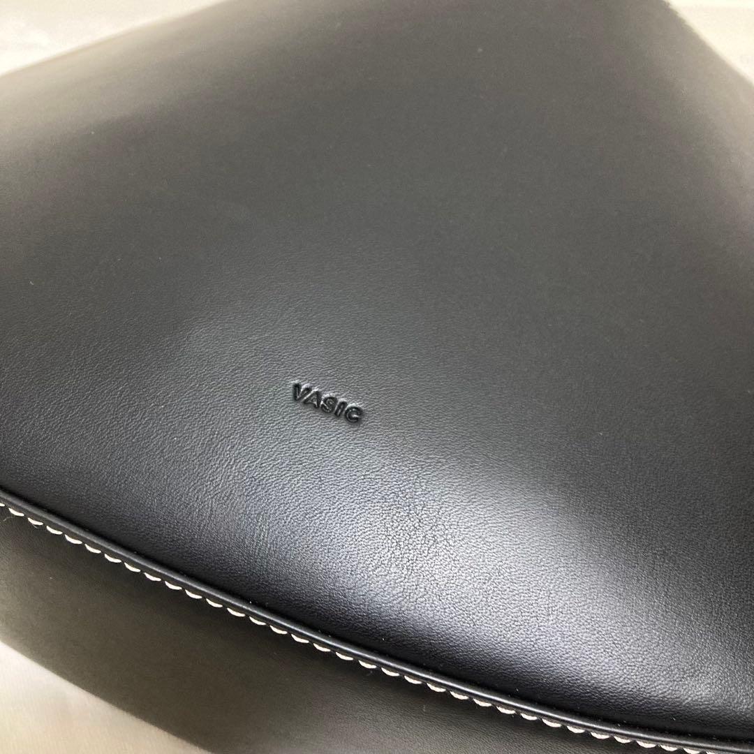 保存袋付き♡ VASIC HALO ハンドバッグ ワンショルダー ブラック