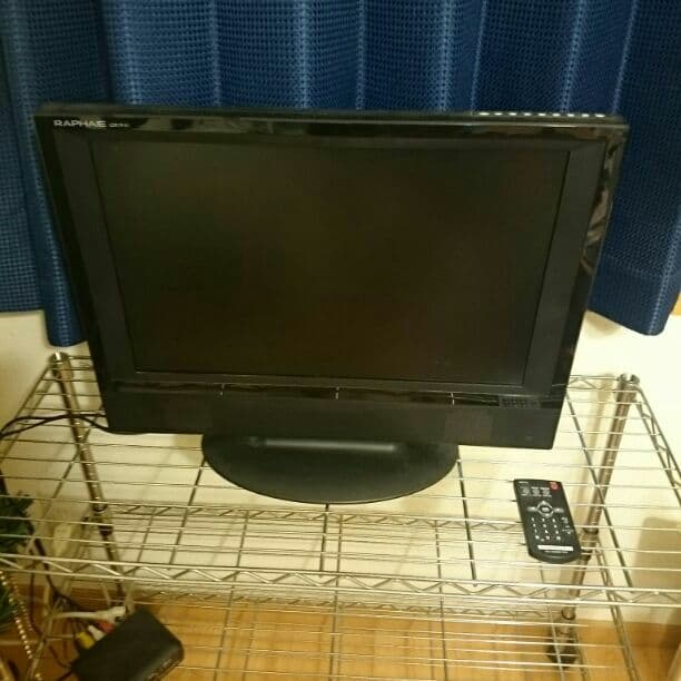 RAPHAIEの19インチテレビ