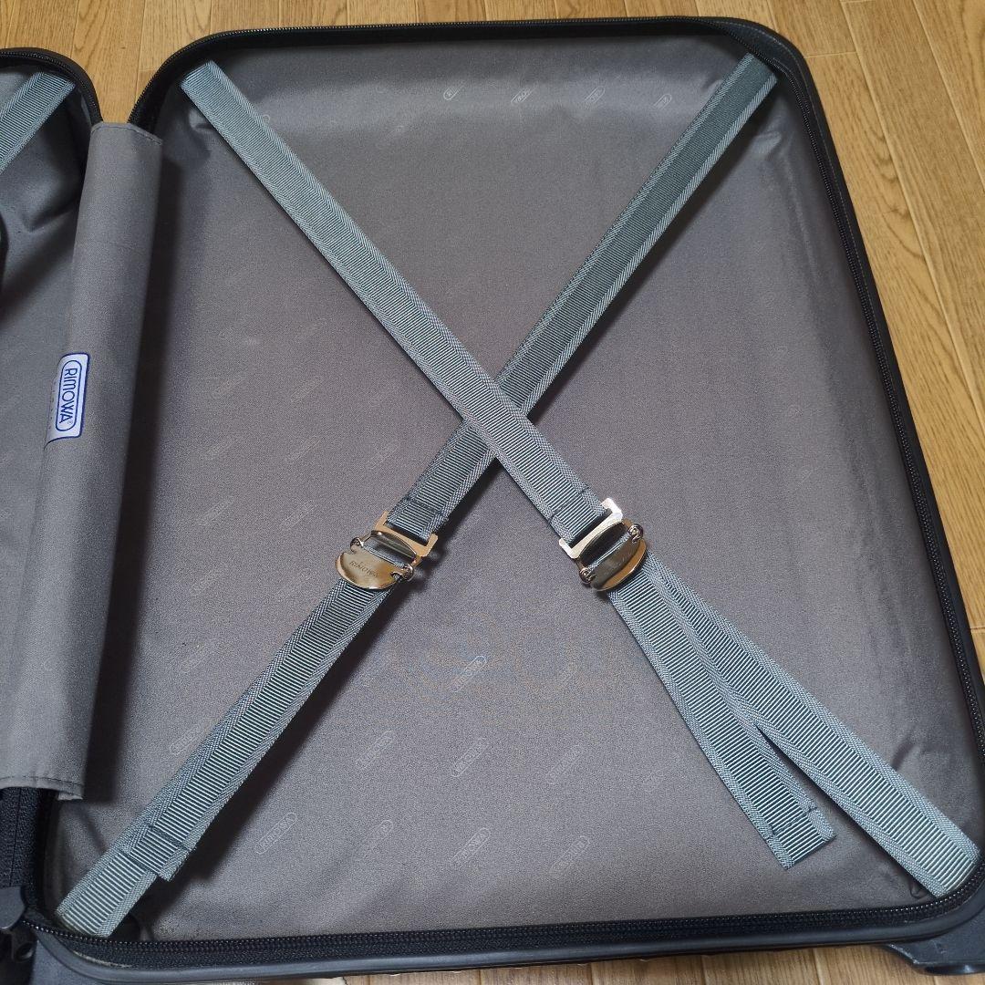 RIMOWA 機内持込　二輪スーツケース　ブラック