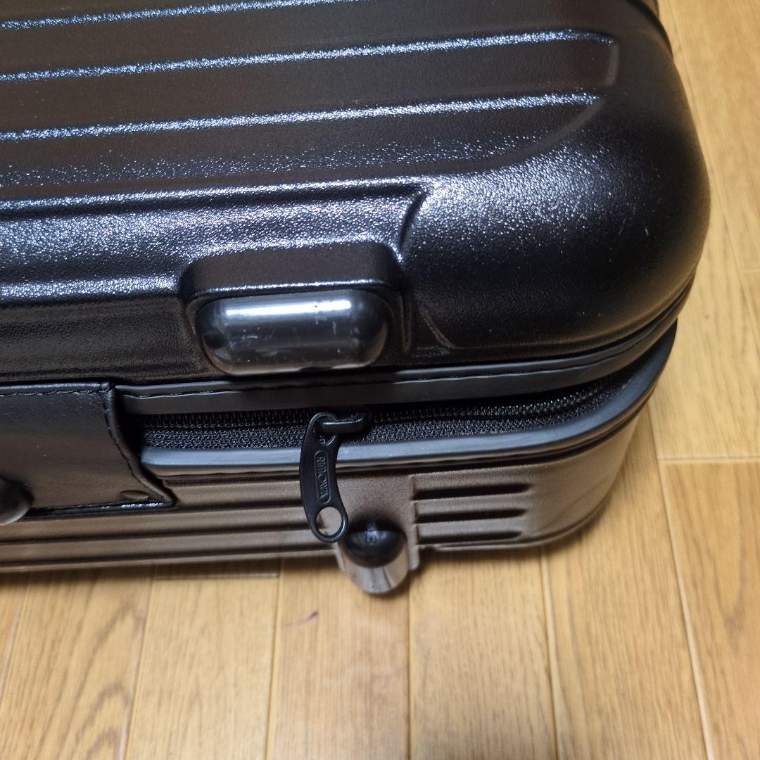 RIMOWA 機内持込　二輪スーツケース　ブラック