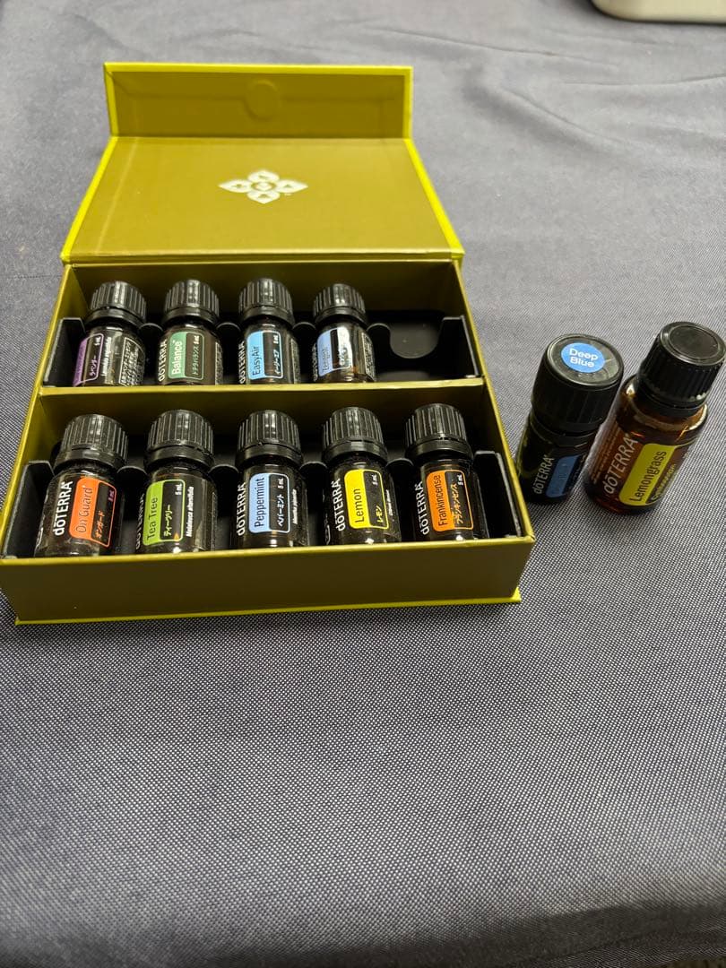 doTERRA エッセンシャルオイルセット 11本セット(2本のみ開封済み)