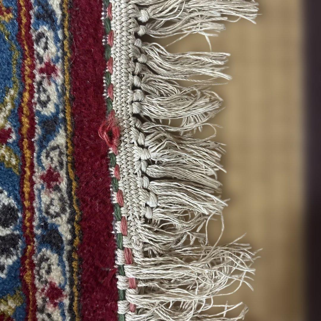 ペルシャ赤い絨毯、カーペット　大きい