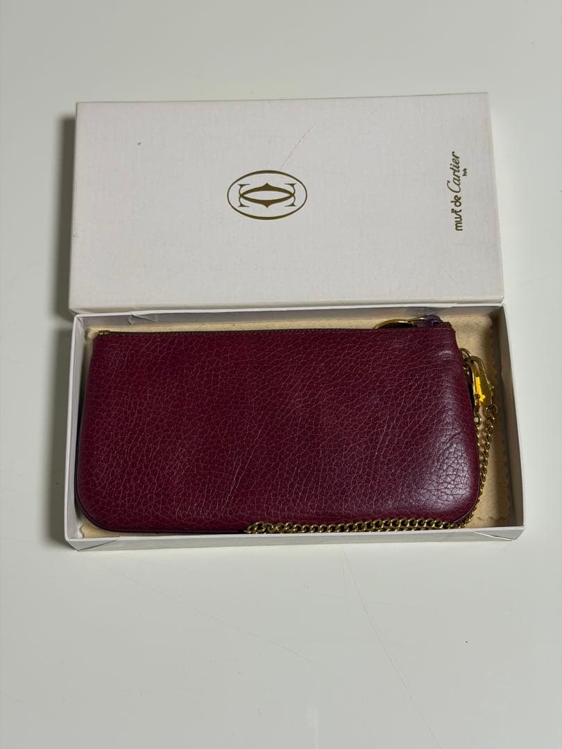 【新品未使用】【ヴィンテージ】カルティエ チェーンポーチ マストライン　ボルドー