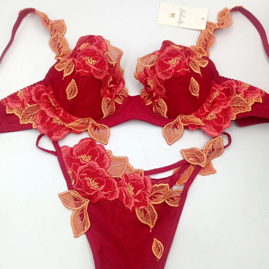 サルート 22G ソワレ ブラB75 &ソング&ガーター RE プレステージ