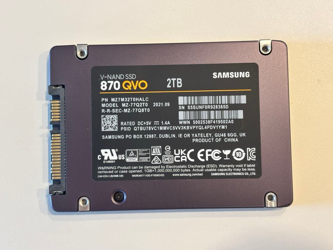 内蔵型SSD Samsung 870 QVO 2TB SATA 2.5\" SSD