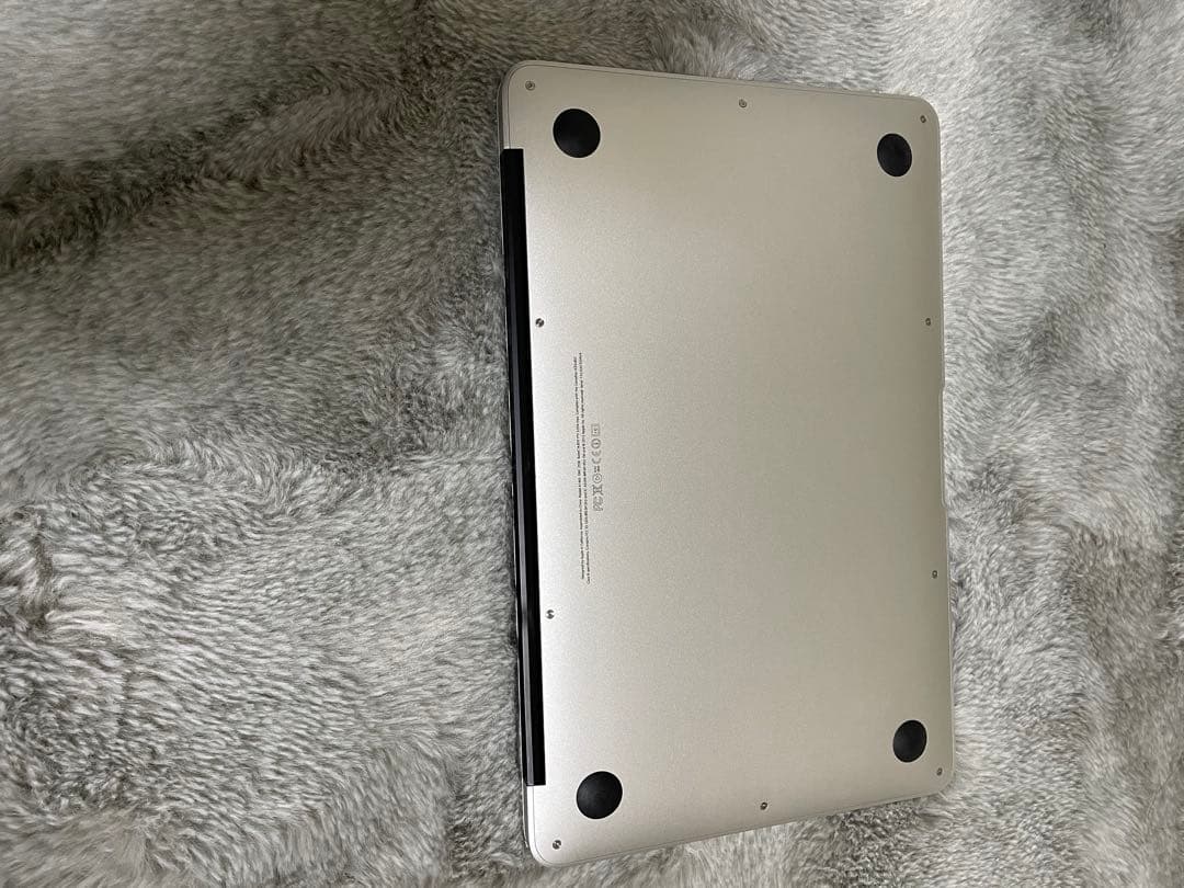 MacBook本体 MacBook Air 11 /8/i7