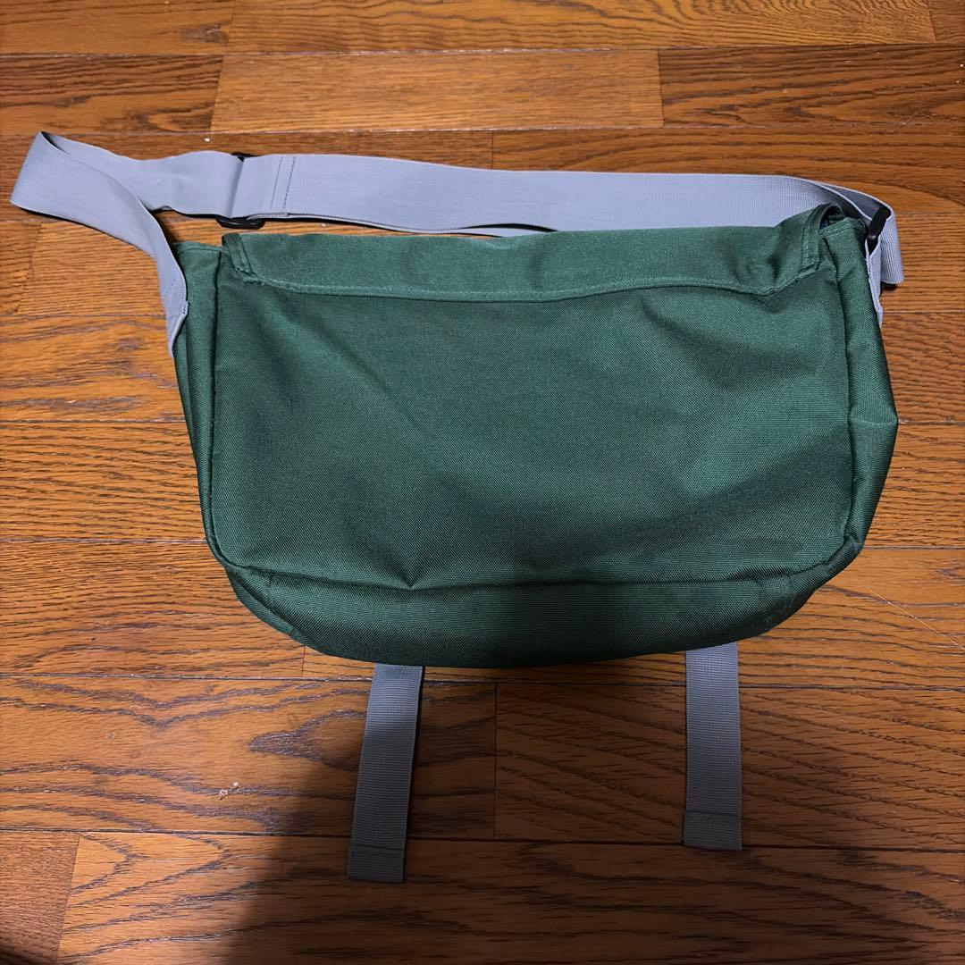 BUTTER メッセンジャーバッグ