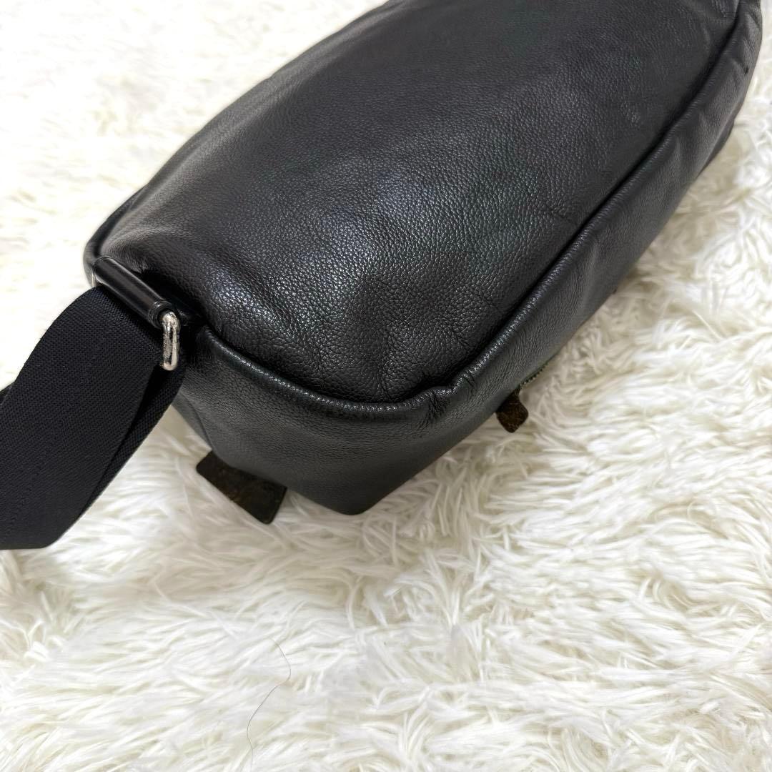 【美品✨】コーチ トンプソン ショルダーバッグ レザー ブラック 黒 チャーム付