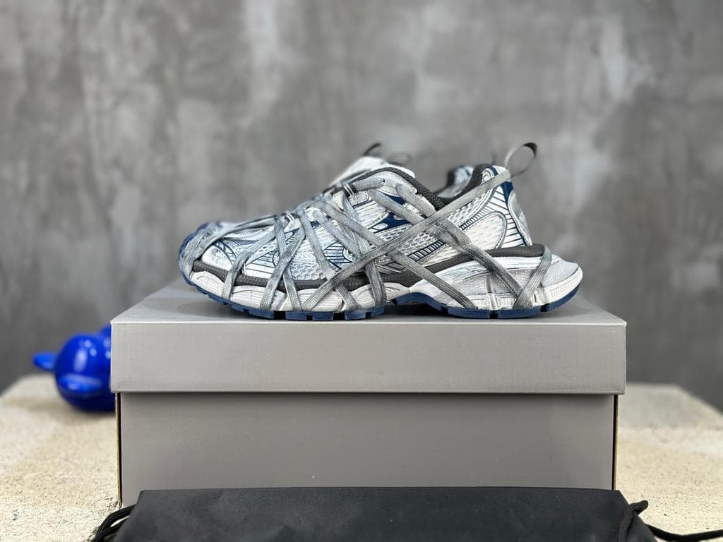 新品BALENCIAGA 3XL スニーカー 24cm
