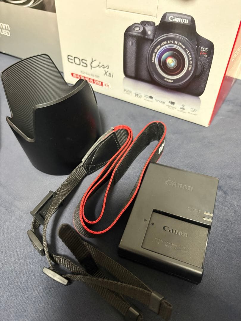 Canon EOSKissX8i デジタル一眼レフカメラ