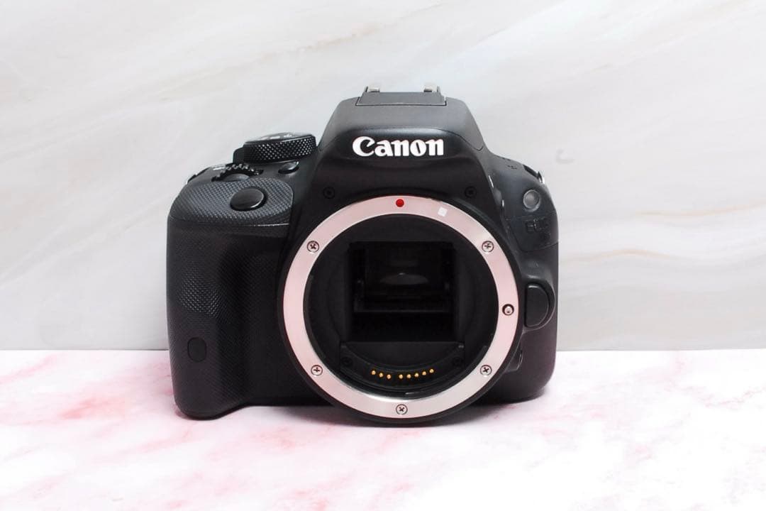 ✨大切な瞬間を逃さない✨Canon Kiss X7 超軽量❣️高画質❣️