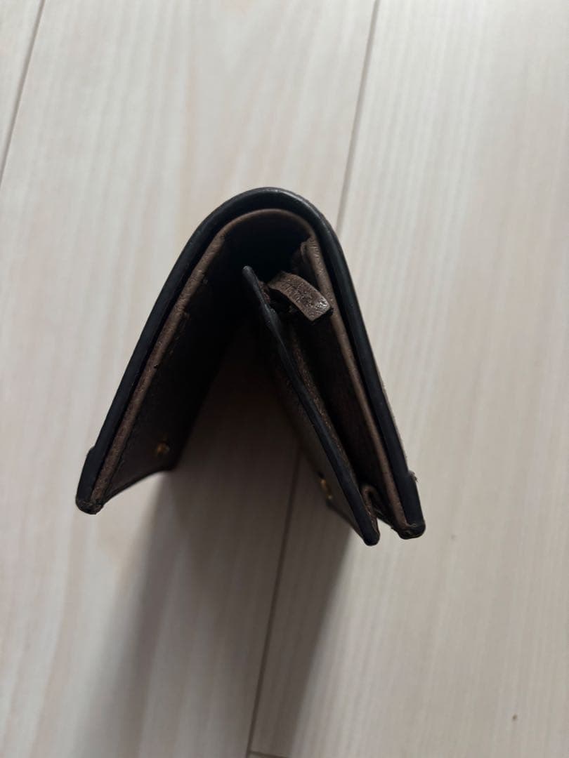 グッチ オフィディア GGマーモント シェリーライン 折り財布