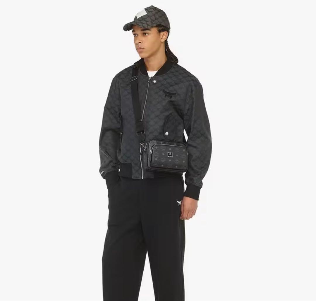 専用 MCM Aren クロスボディバッグ ヴィセトス ブラック 黒