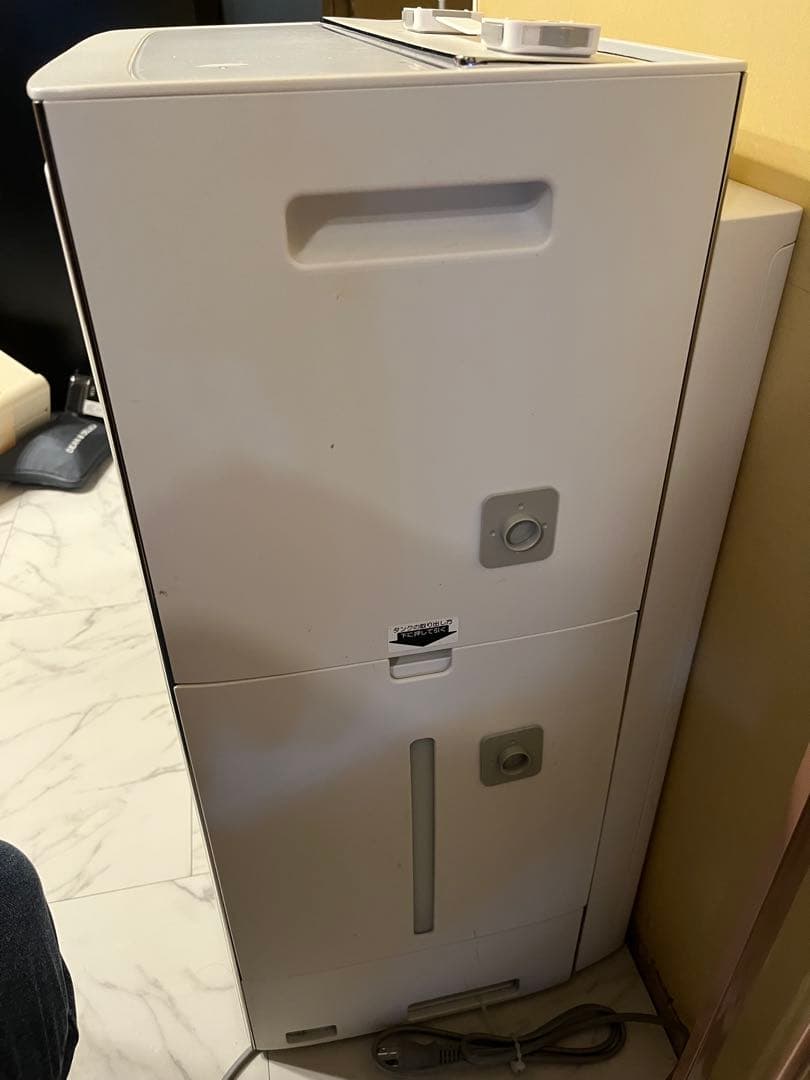 シャープ　空気清浄機　加湿器