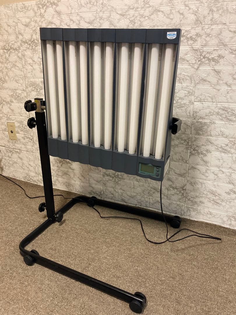 整備済　日焼けマシン　PHILIPS ネオタンC-120スタンド付