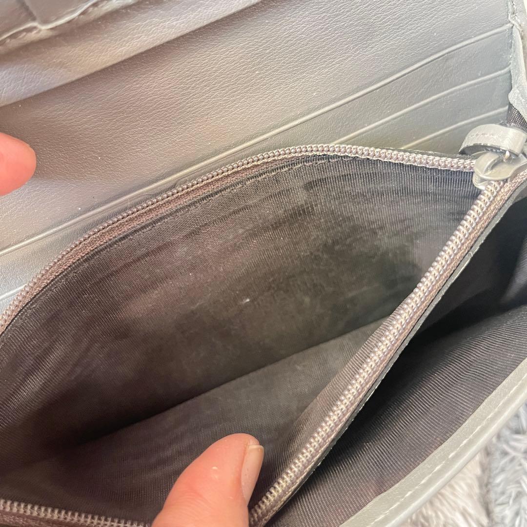 美品✨GUCCI マイクロシマ　長財布　グレー　メンズ　レディース