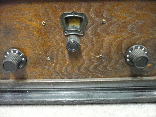 アンティーク スピーカー付き 真空管 ラジオ 受信機 [B31493]