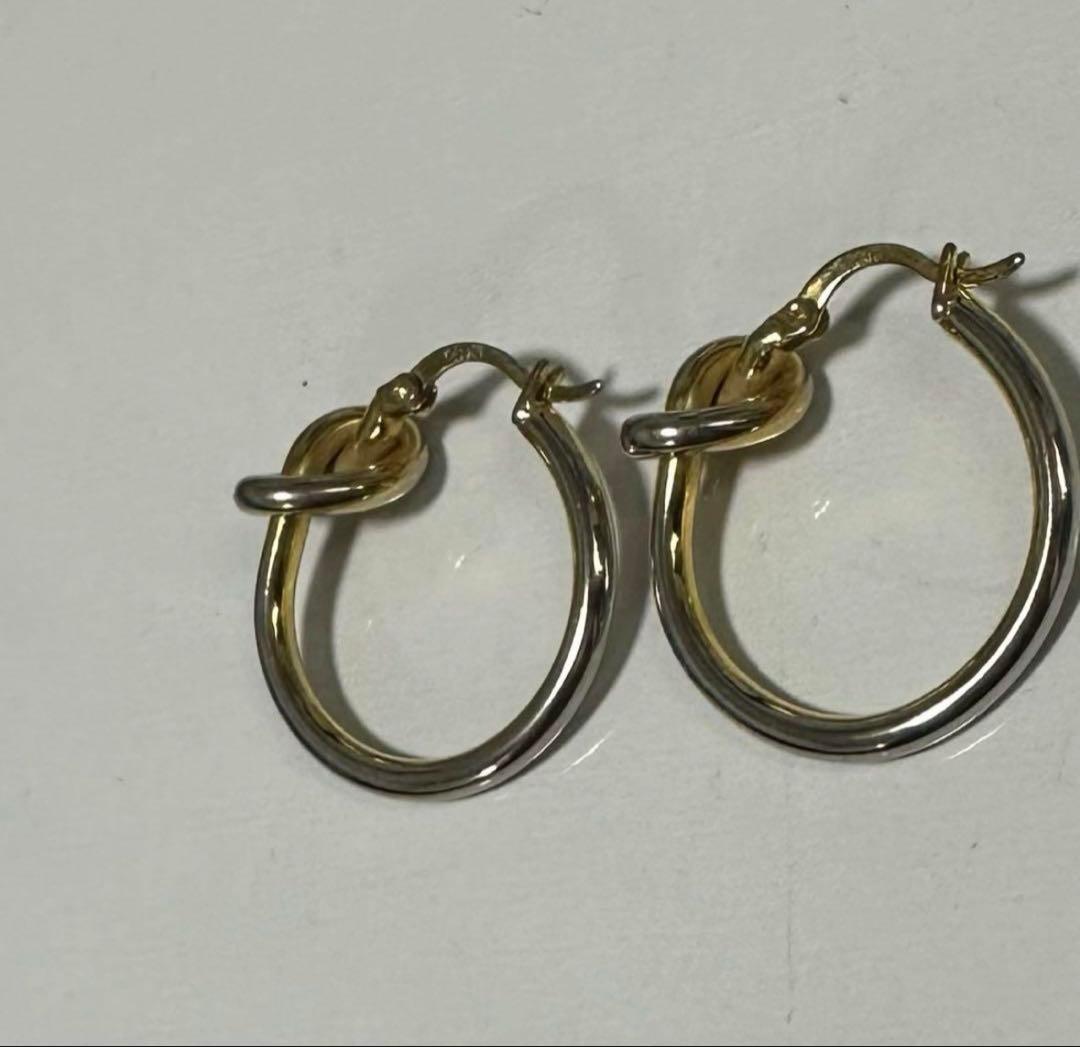 CELINE ノットピアス