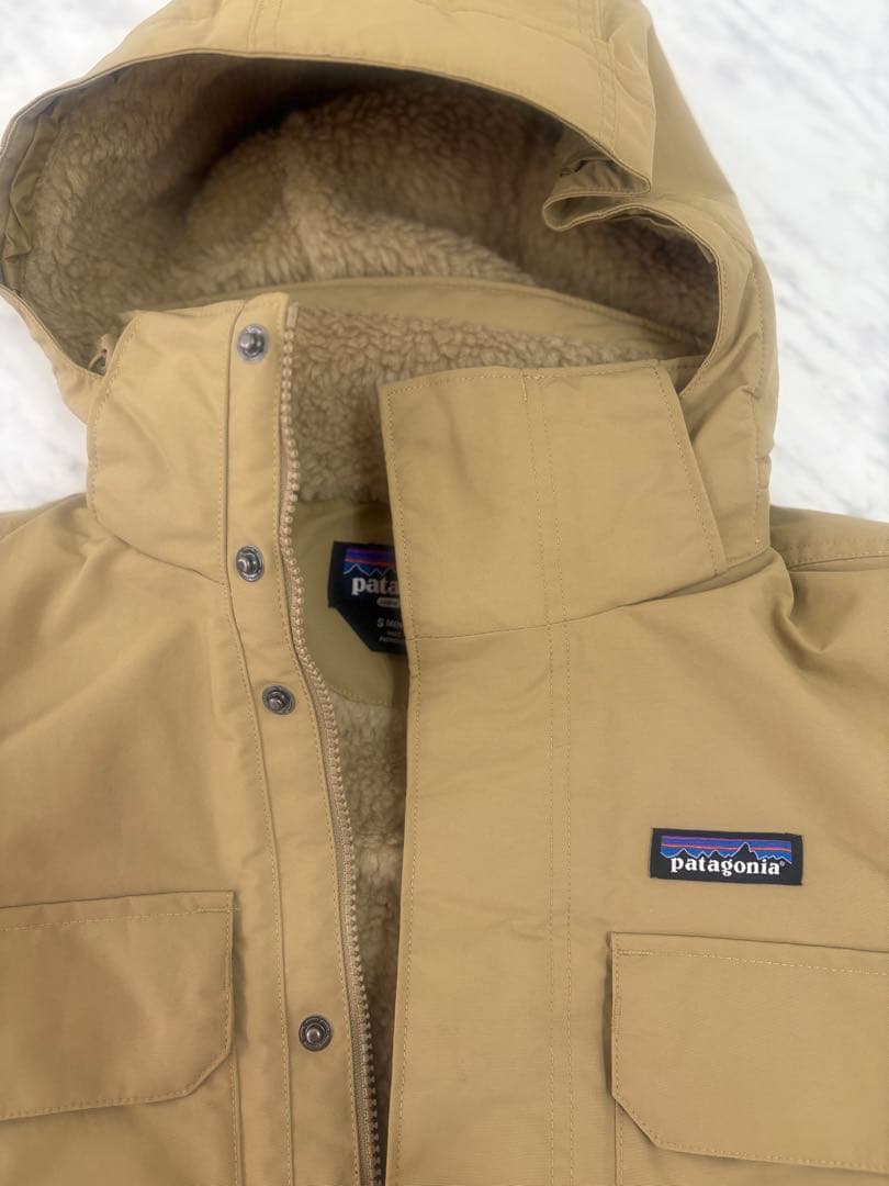 patagonia フリースライニング マウンテンパーカー S ベージュ
