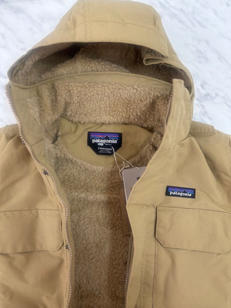 patagonia フリースライニング マウンテンパーカー S ベージュ