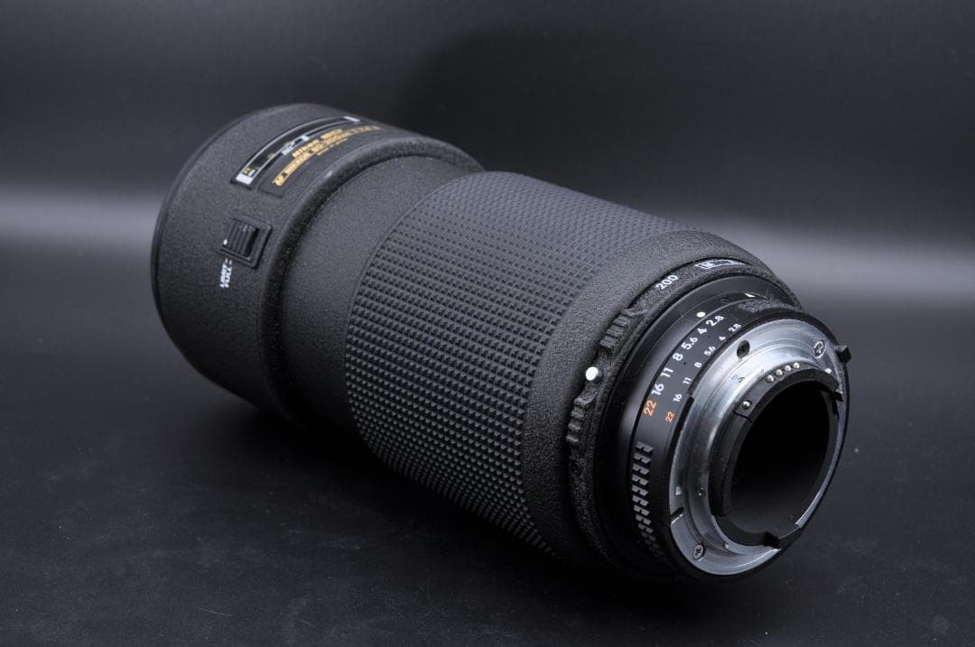 Nikon AF 80-200mm f/2.8D ED ズームレンズ