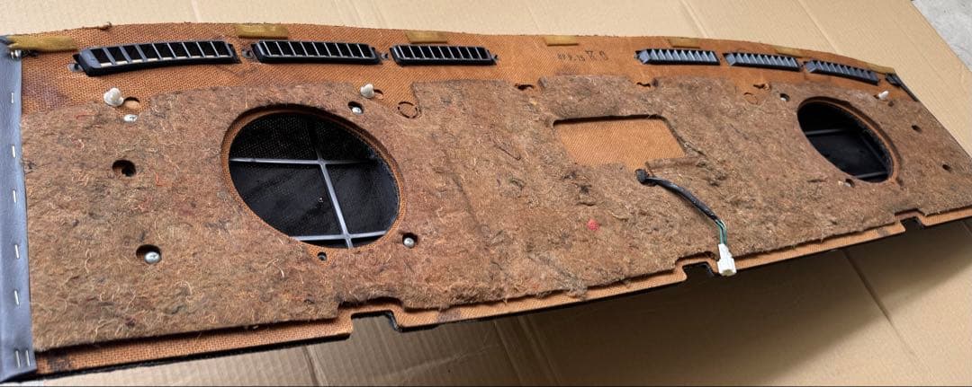 F31レパード スピーカーボード シェルフ JBL ハイマウントストップランプ