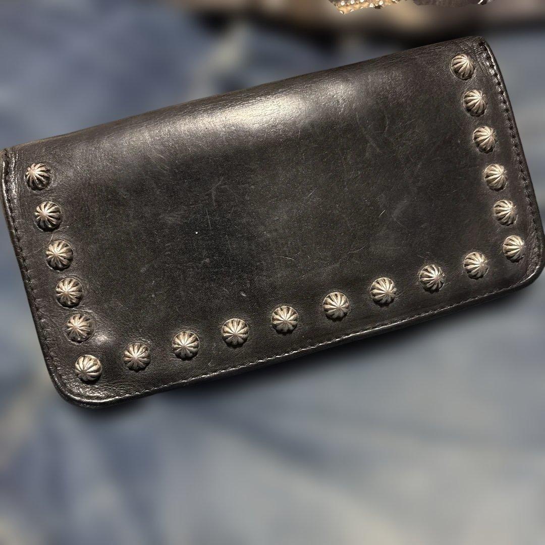 HTC アポロコンチョ レザートラッカーウォレット 42TARON ブラック