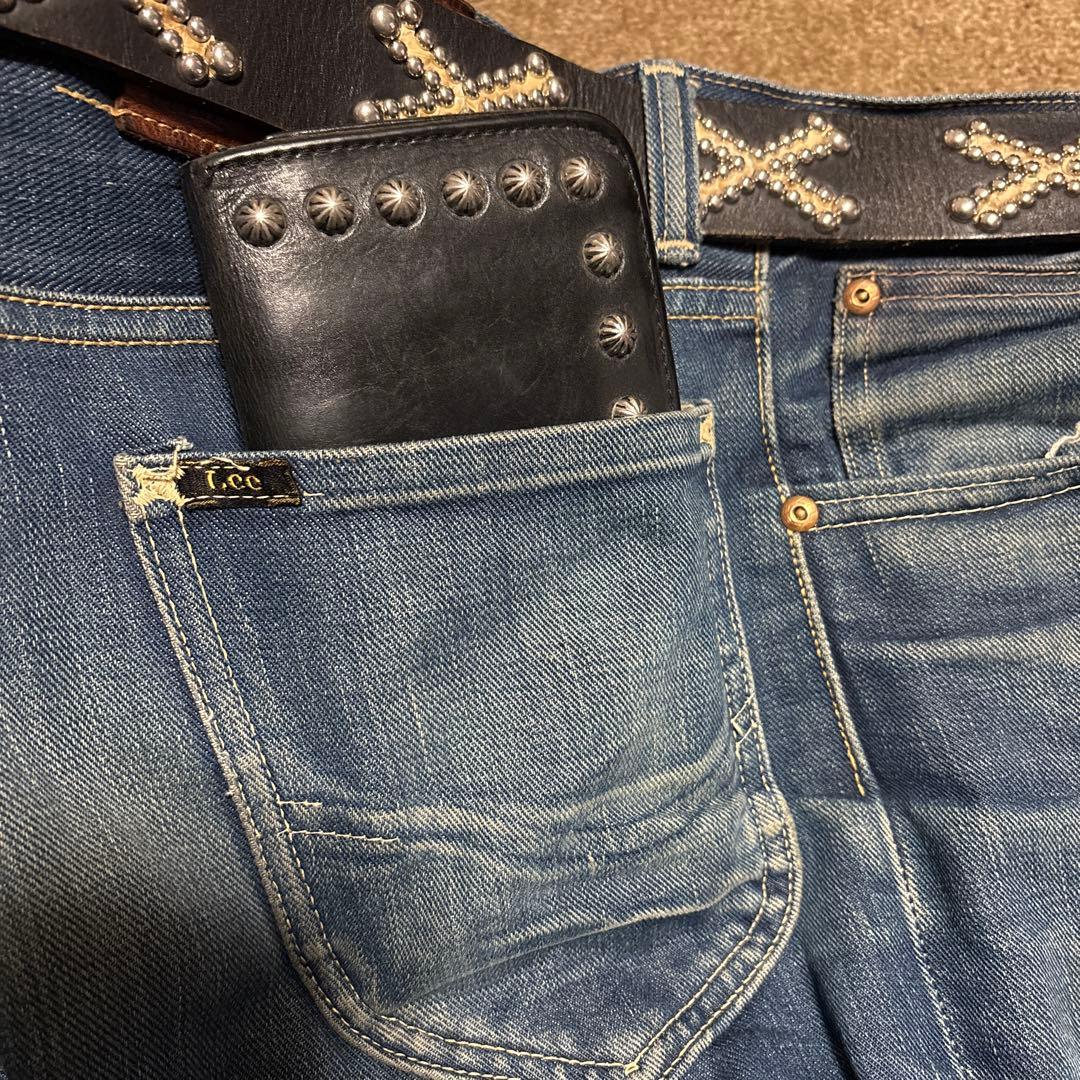 HTC アポロコンチョ レザートラッカーウォレット 42TARON ブラック