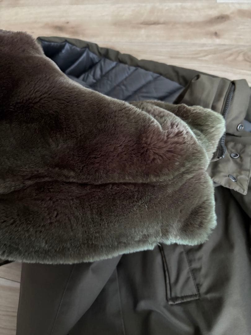ウールリッチ　ボウブリッジ　ダウンコート　カーキ　ファー　Sサイズ