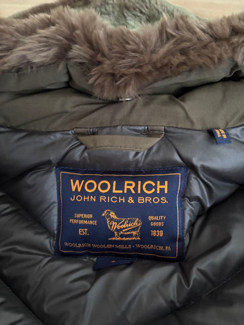 ウールリッチ　ボウブリッジ　ダウンコート　カーキ　ファー　Sサイズ