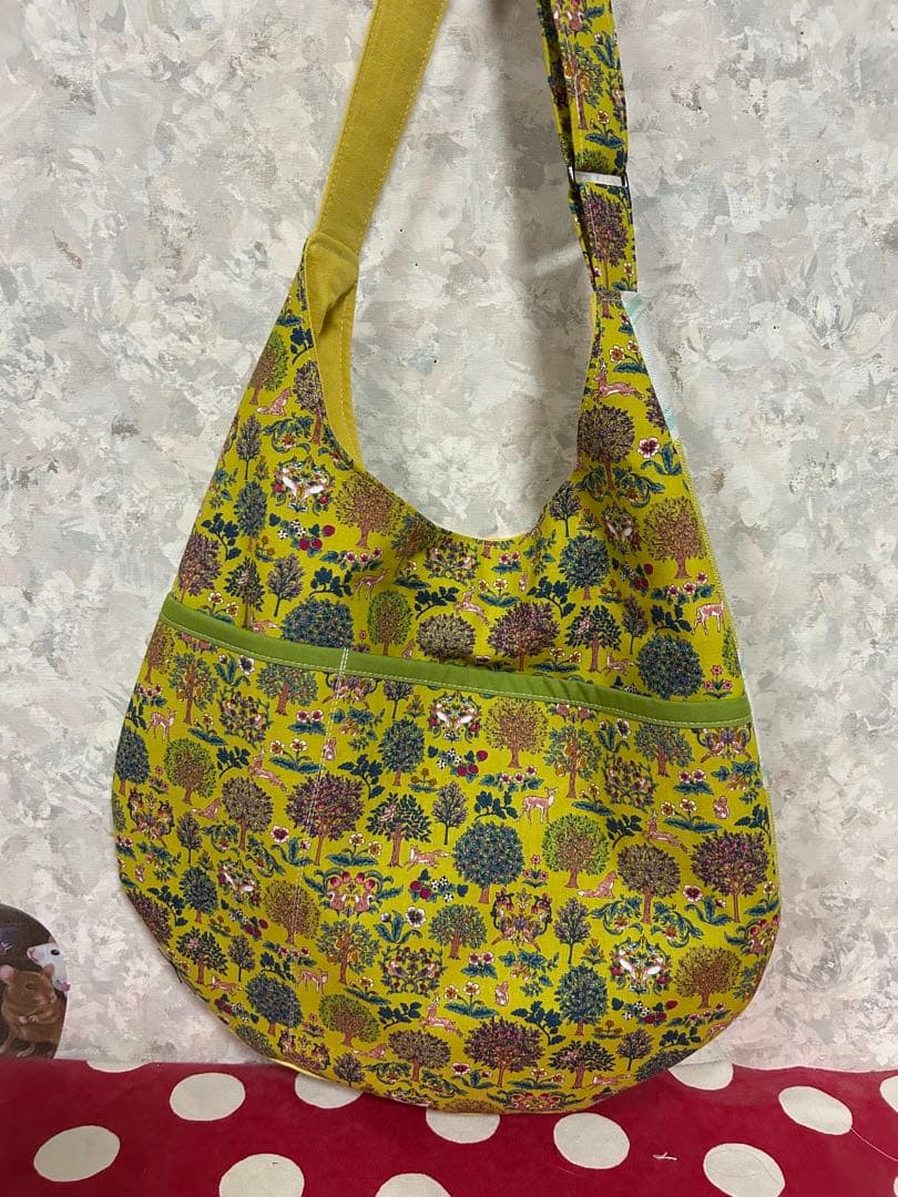 専用です　ハンドメイド　ジョリーフルール　チャリンコショルダーエピ