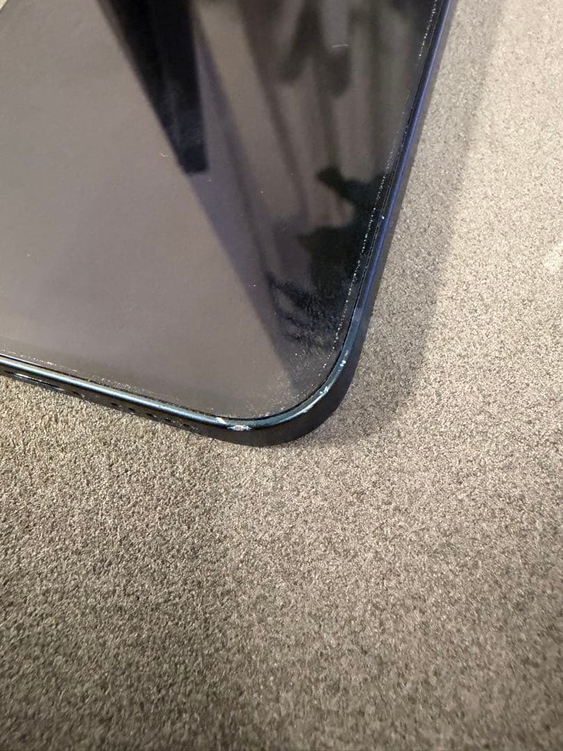 iPhone 14 128GB 電池80% simフリー torrasケース付き