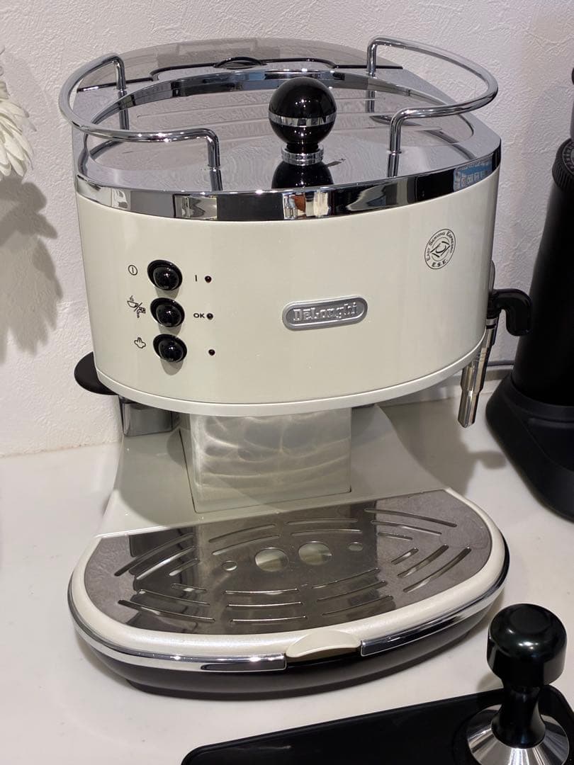 デロンギ アイコナ エスプレッソマシン　ECO310W