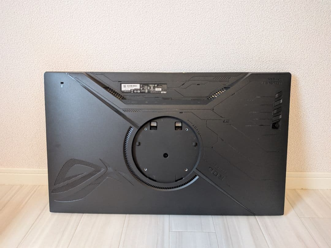 ASUS ROG Strix XG27UCS 27インチ4Kゲーミングモニター