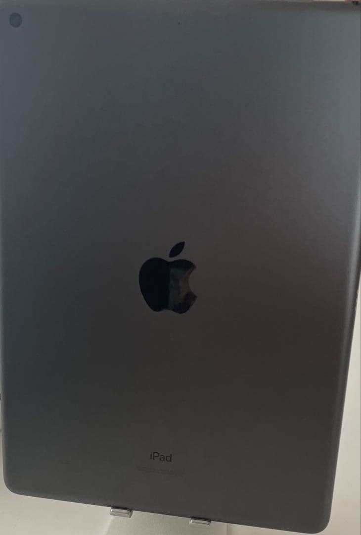 iPad 第9世代Wi-Fi 64GB 10.2インチ　箱付き