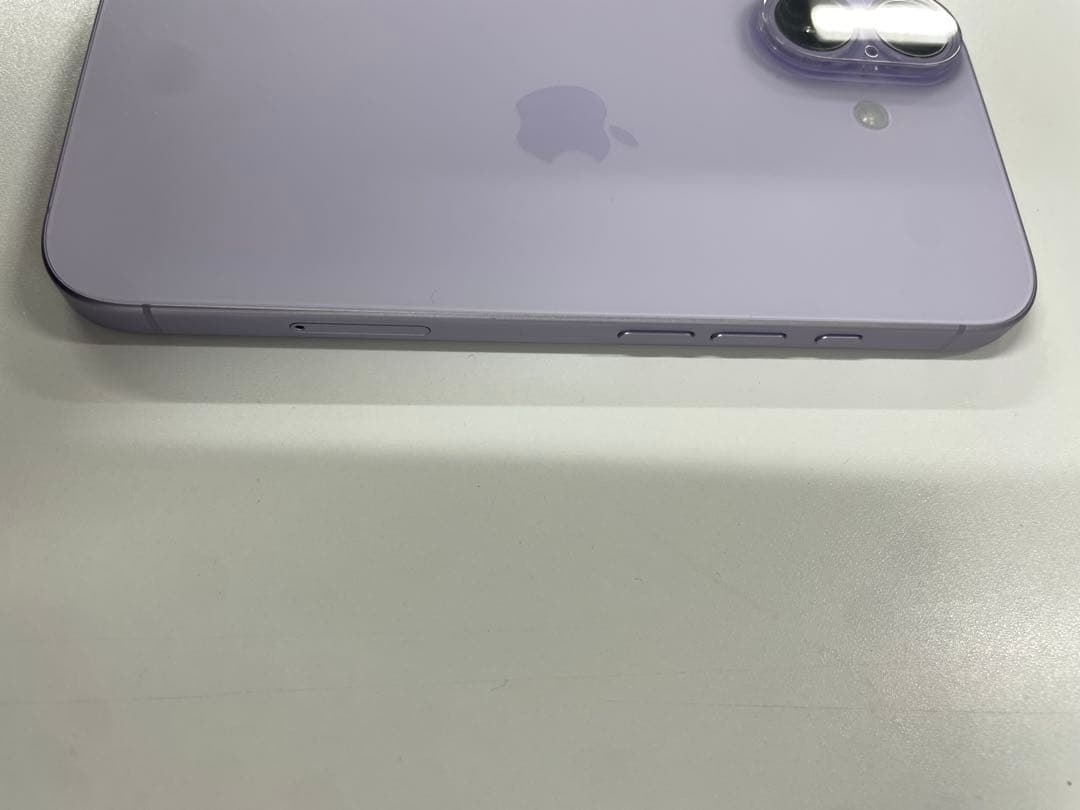 iPhone17 ラベンダー　256gb 香港版