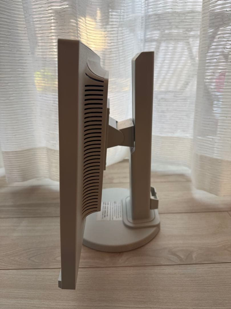 NEC 21.5インチスリムモニター 本体　LCD-E221N-C